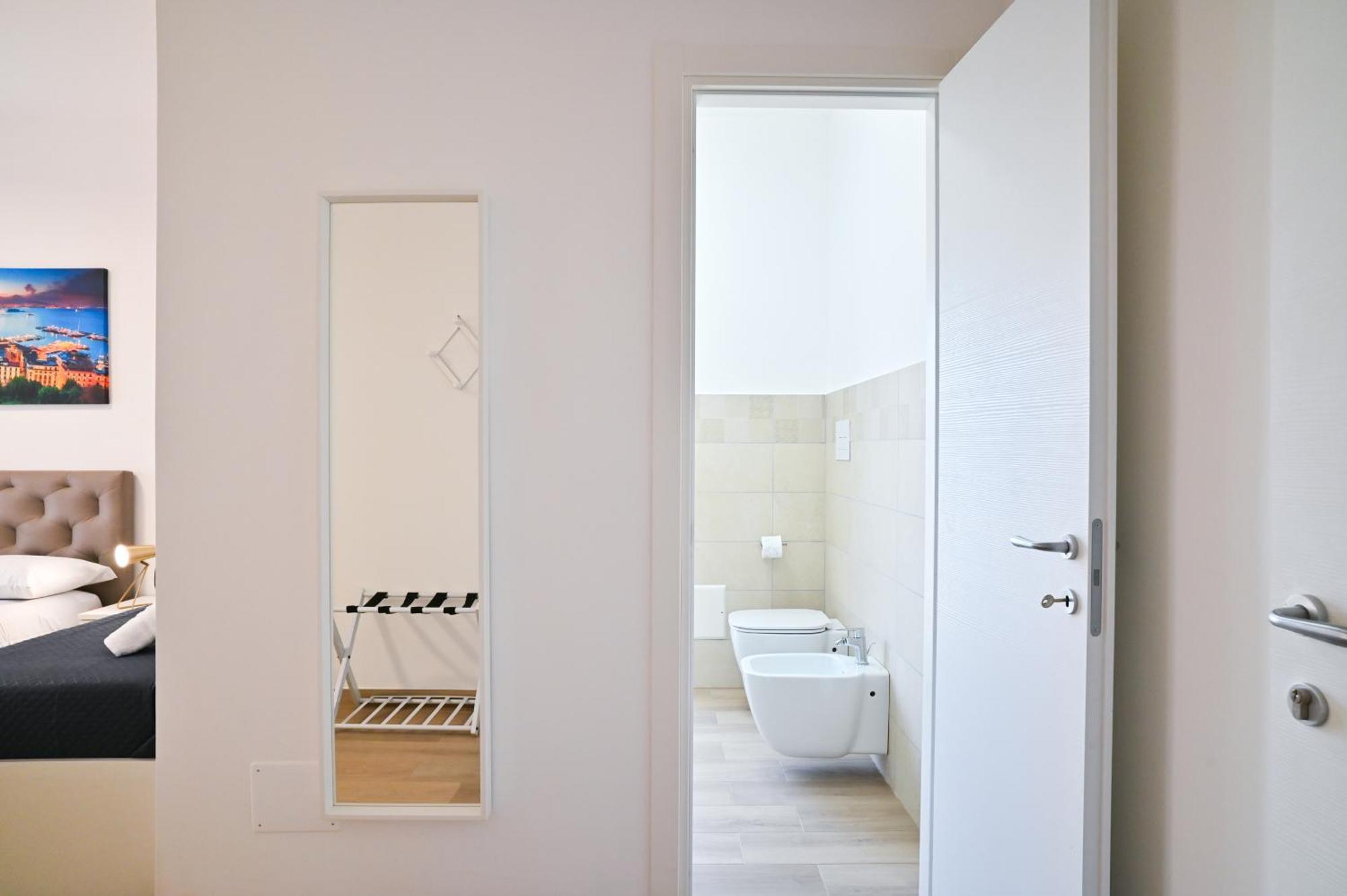 Frontemare Suites Bacoli Zewnętrze zdjęcie