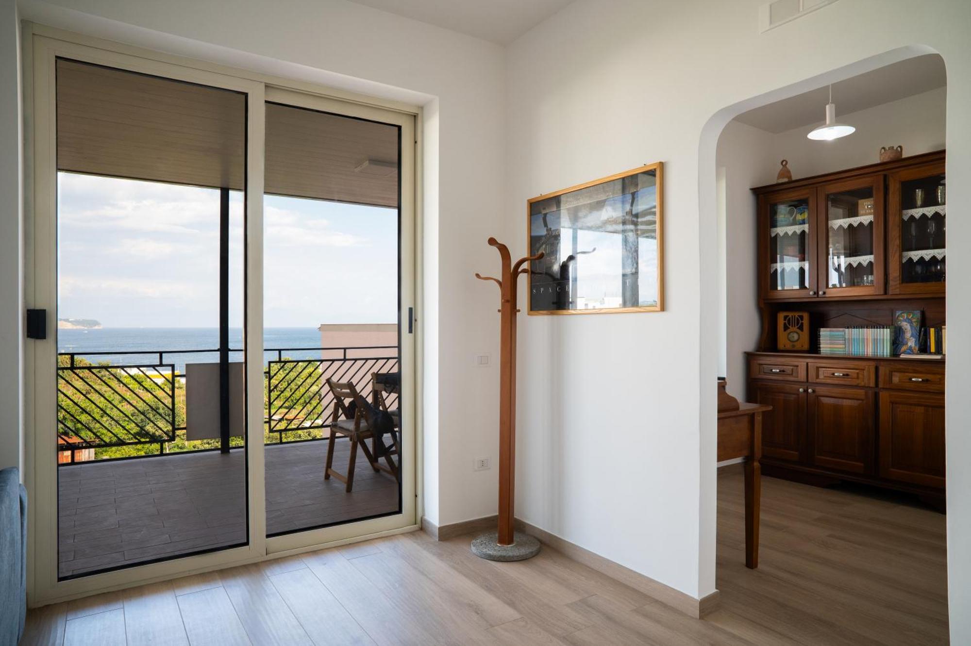 Frontemare Suites Bacoli Zewnętrze zdjęcie